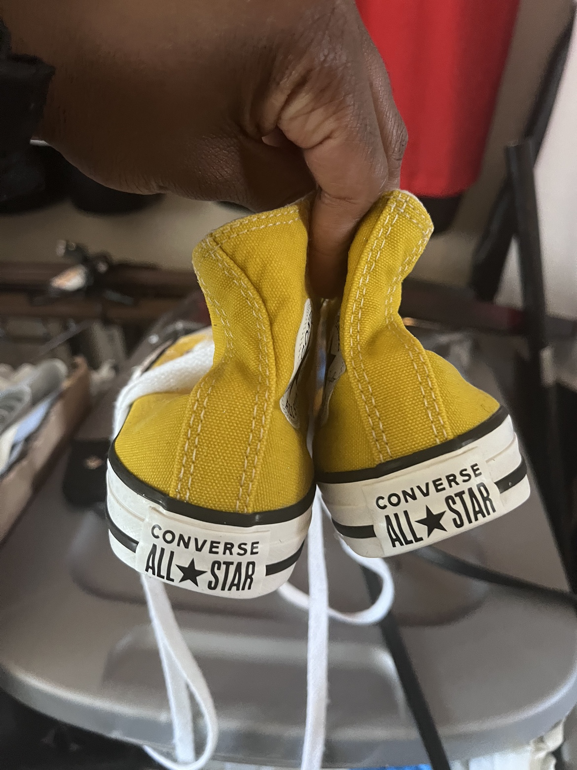 Unisex converse(preschool - 11.5) image indicator(2)