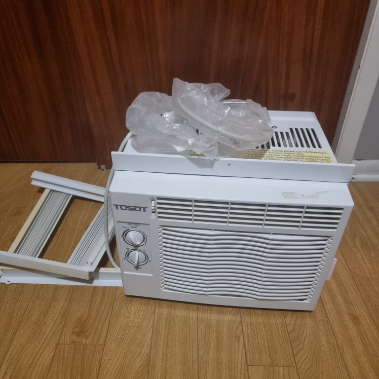 air conditioner - photo 2
