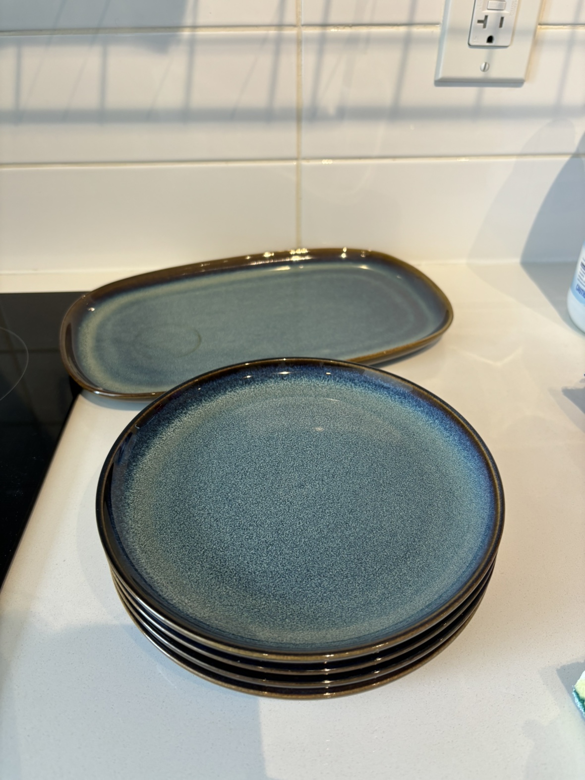 Ikea Small Dessert Plates x4 and A large plate