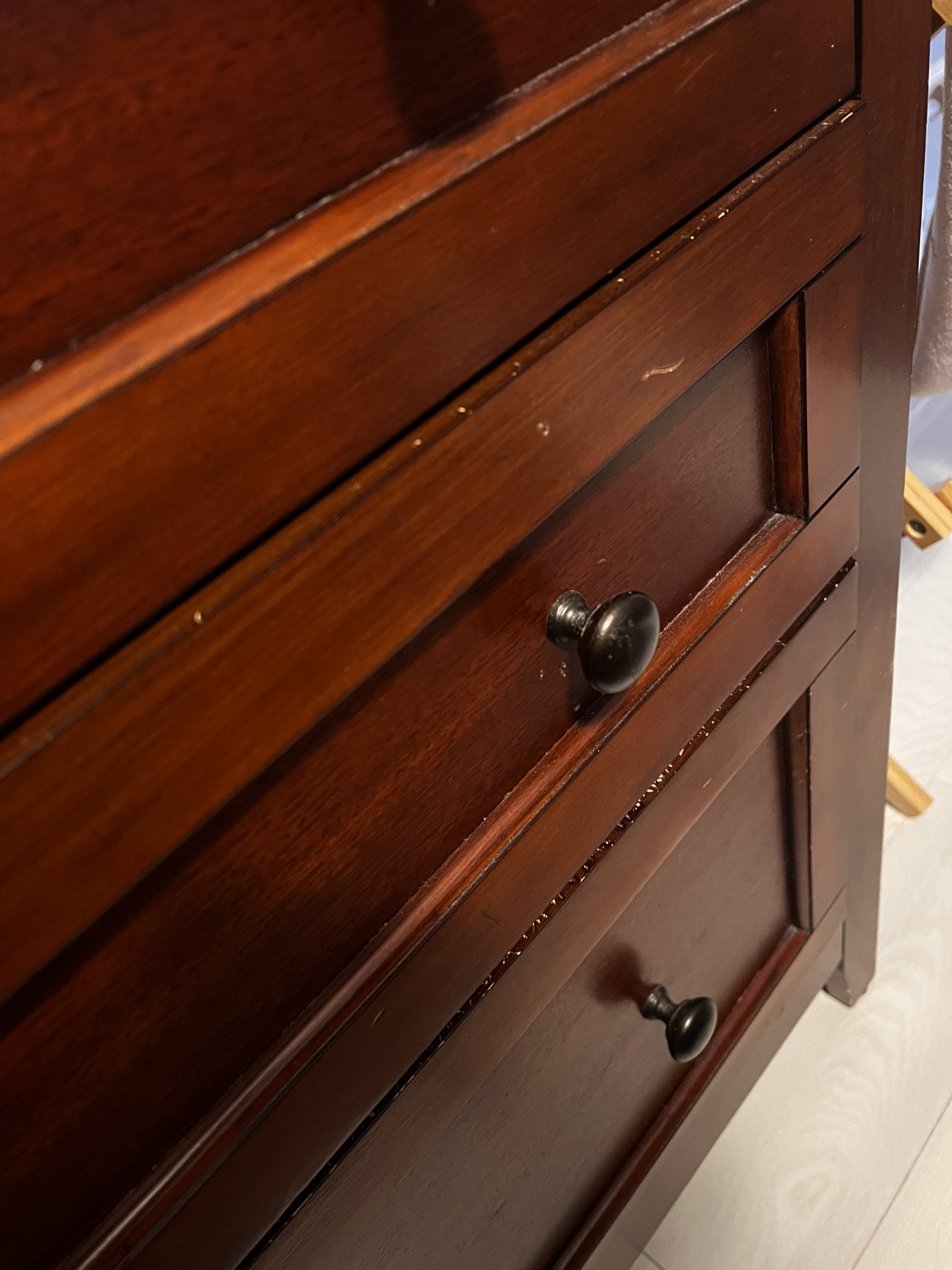 Hardwood dresser - photo 3
