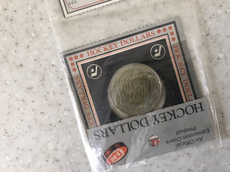1983 Edmonton Oilers Dollars, 99 Wayne Gretzky Hockey Dollars image indicator(2)
