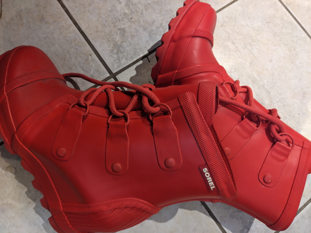 brand new red Sorel Rain Boot Wedges size 7.5 image indicator(2)