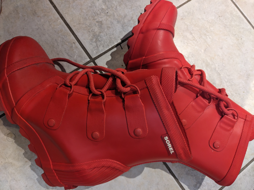 brand new red Sorel Rain Boot Wedges size 7.5 image indicator(3)