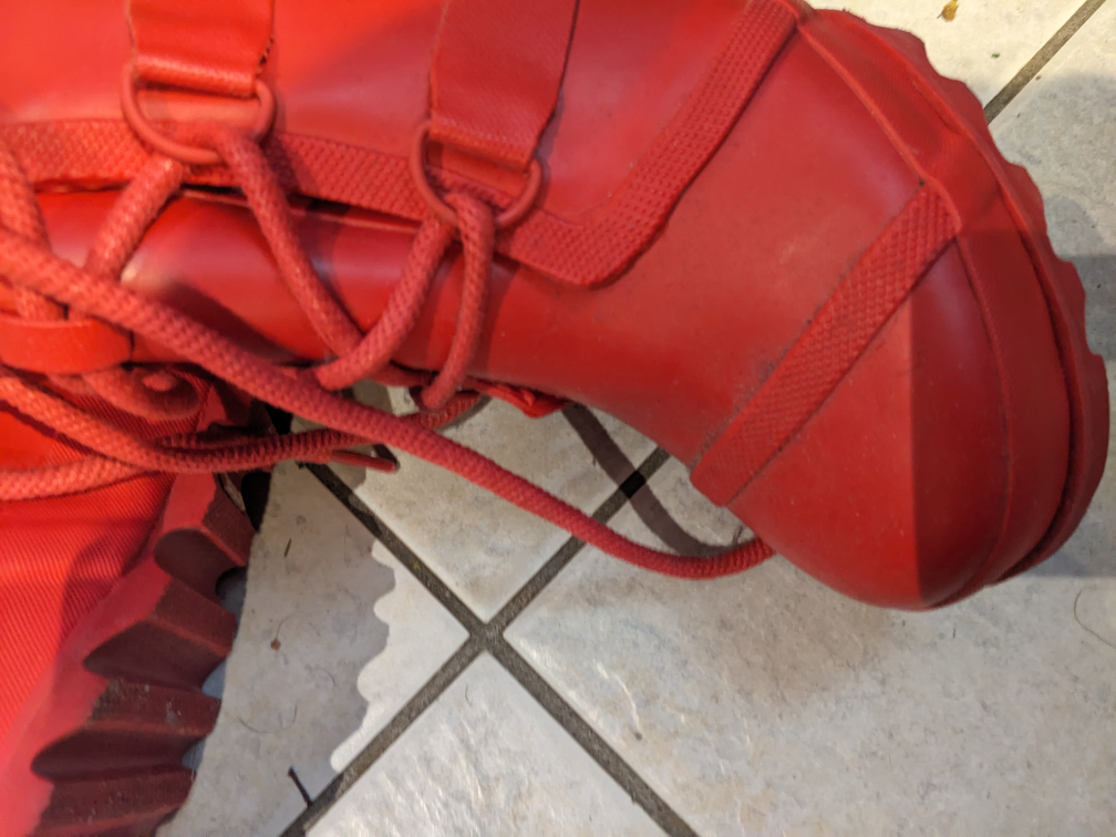 brand new red Sorel Rain Boot Wedges size 7.5 image indicator(5)