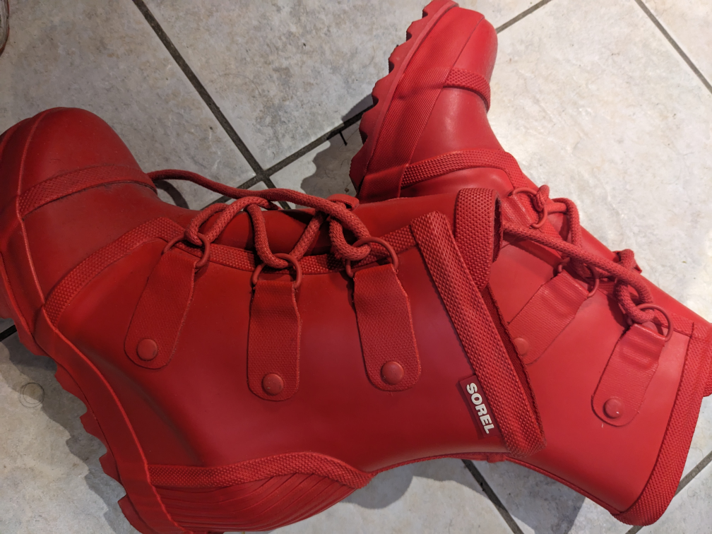 brand new red Sorel Rain Boot Wedges size 7.5 image indicator(6)