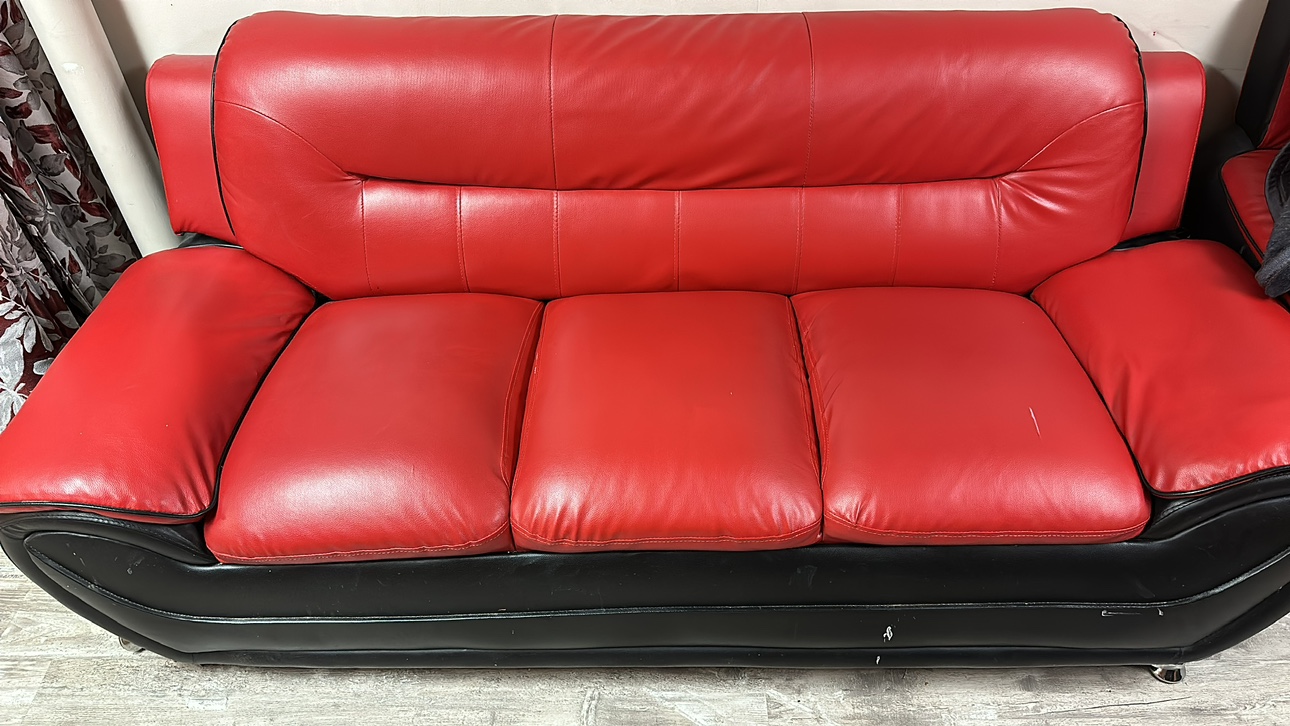 Sofa set red color    3 seat 2 seat 1 seat all 3 Pls pick - photo 2