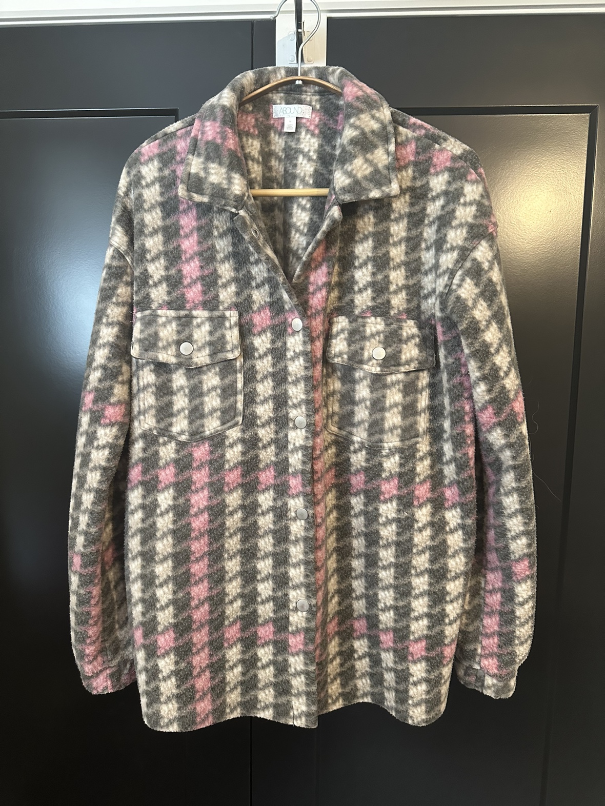 Fleece shacket - pink and grey