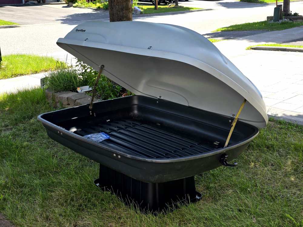 ☆ SportRack Vehicle Cargo Carrier image indicator(6)