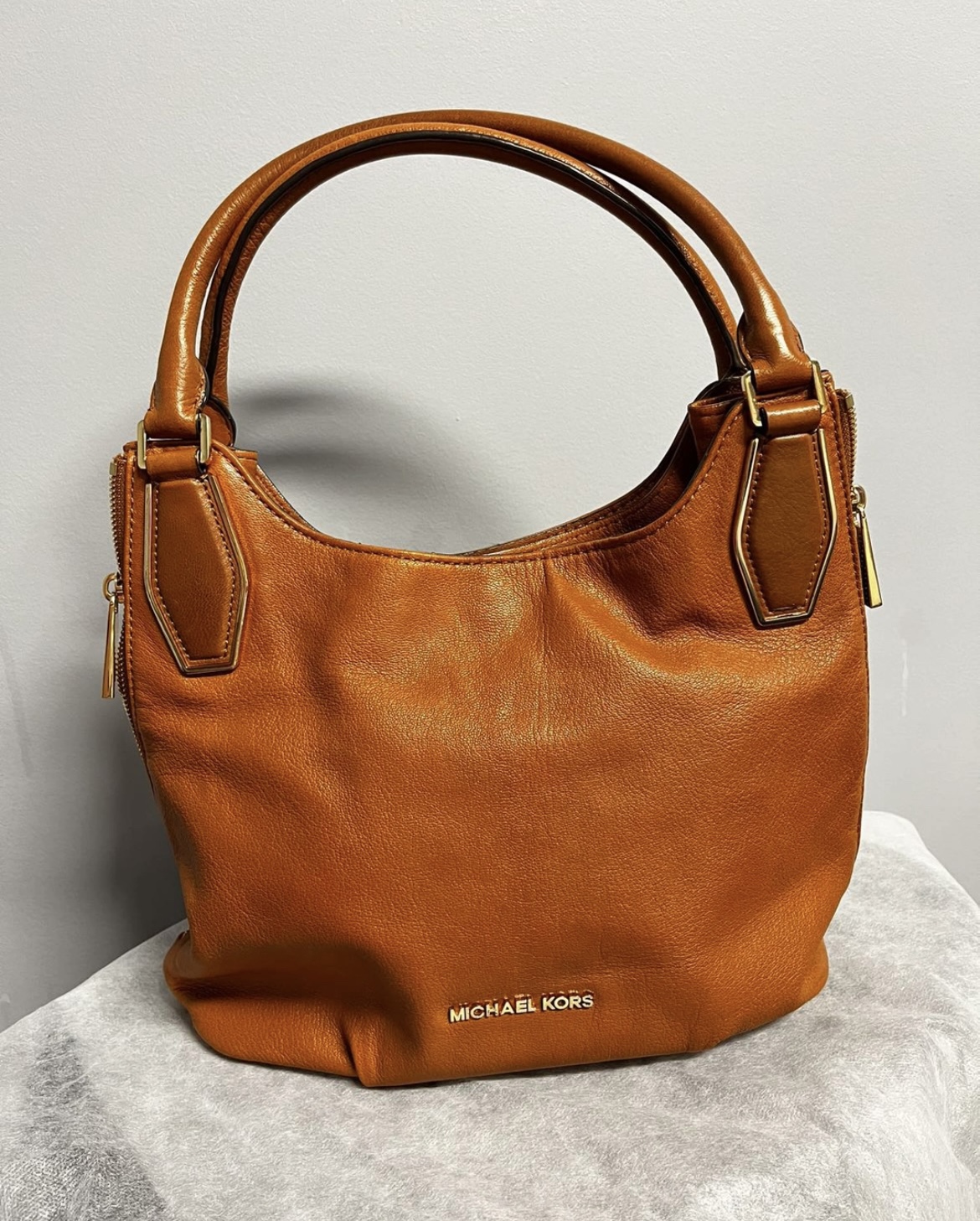 Michael Kors Shoulder Bag expandable thumbnail