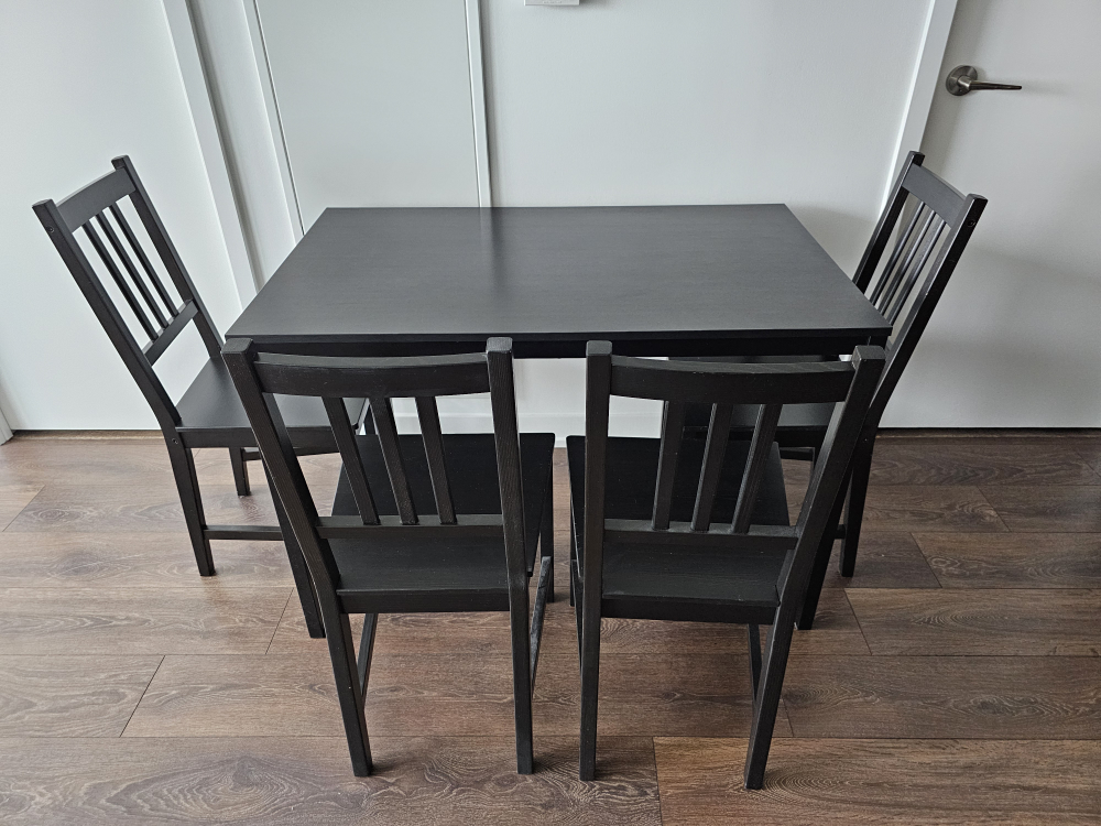 Moving sale, must go. Dining table and chairs