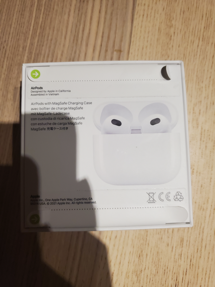 Airpods 3rd gen (Unopened) - photo 2