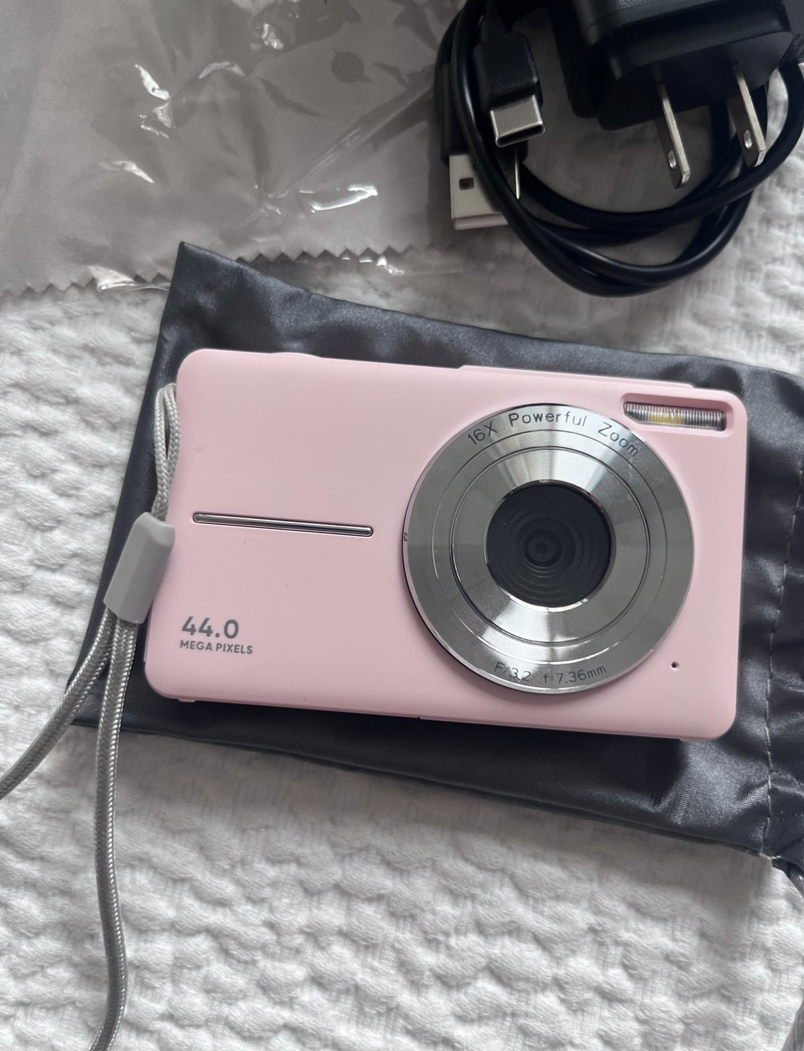 Pink digital camera - photo 2