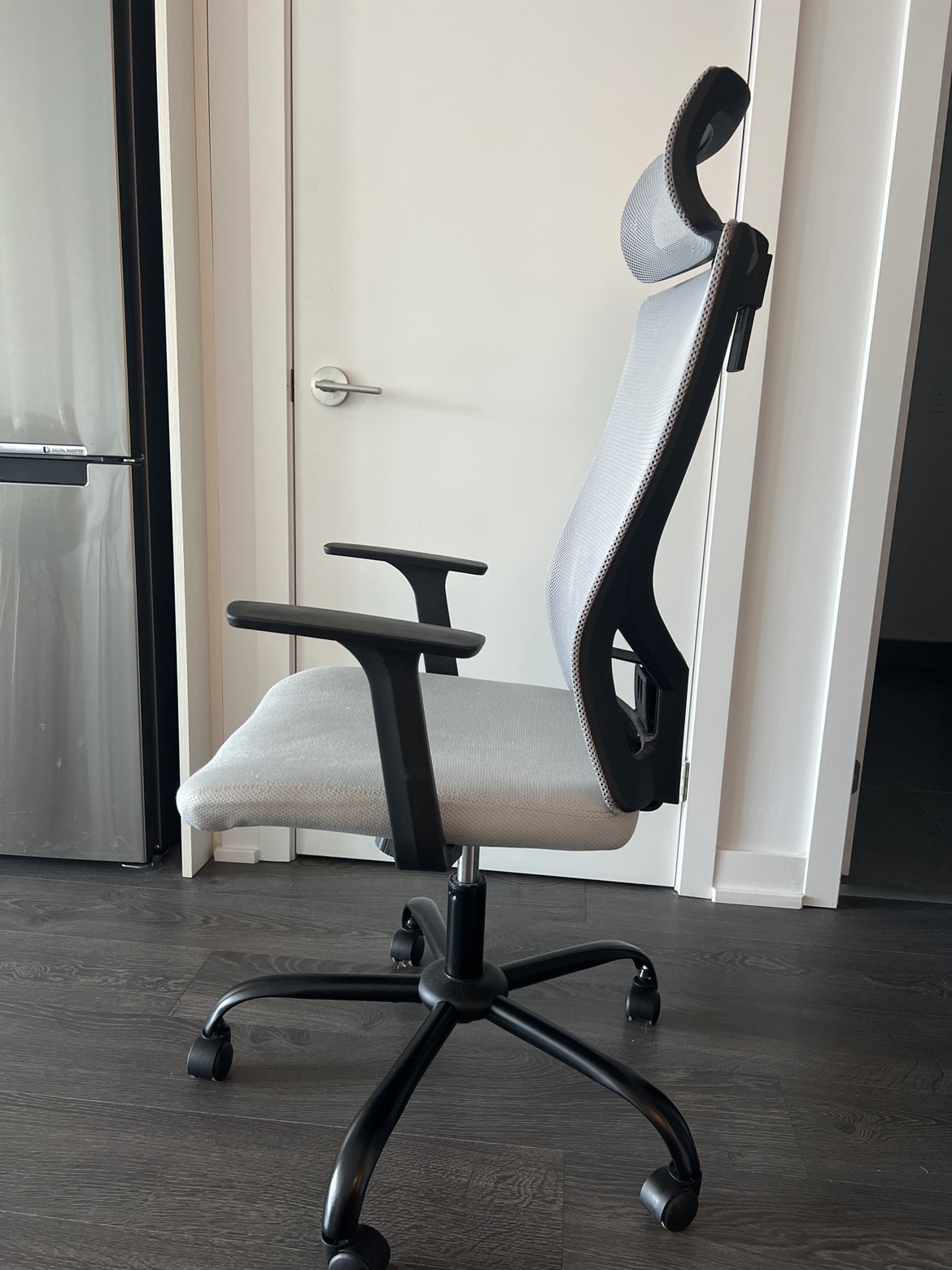Office ergonomic chair - photo 4