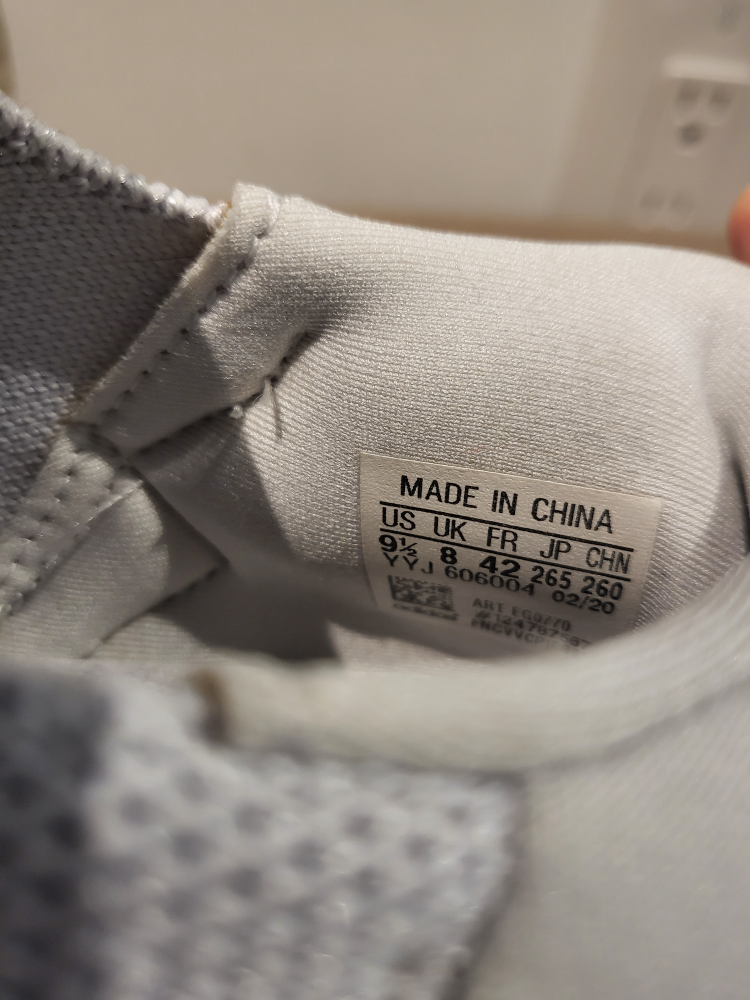 Adidas Ultraboost 20 Primeblue image indicator(2)