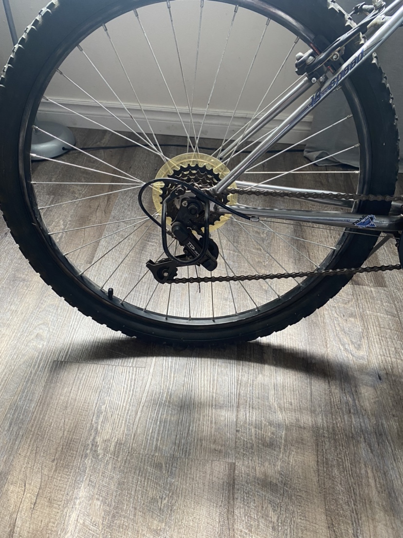 Roadmaster bicycle - photo 2