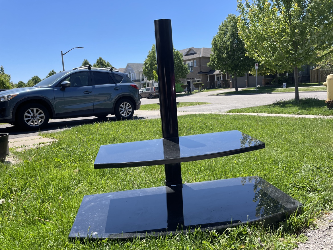 TV Entertainment Stand #freecycle