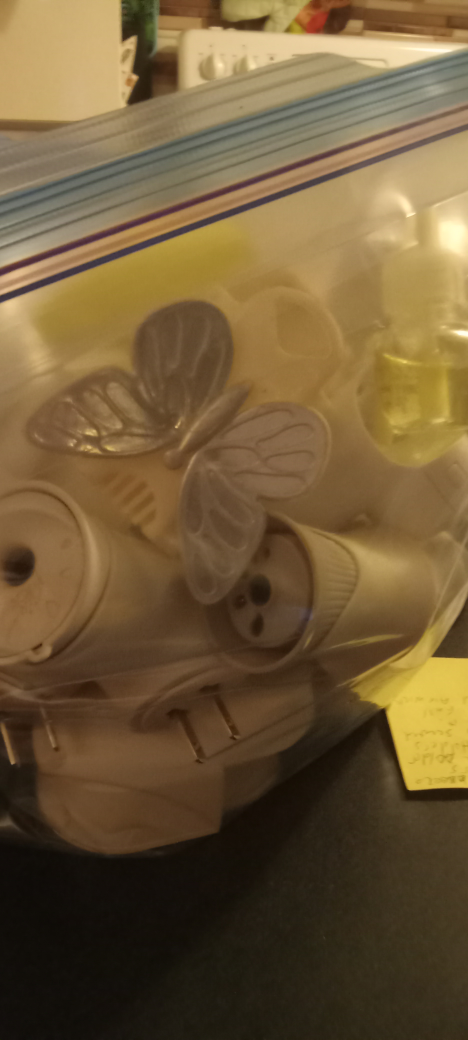 🥕  .FREE-3 bags of scented oils and  plug-in image indicator(4)