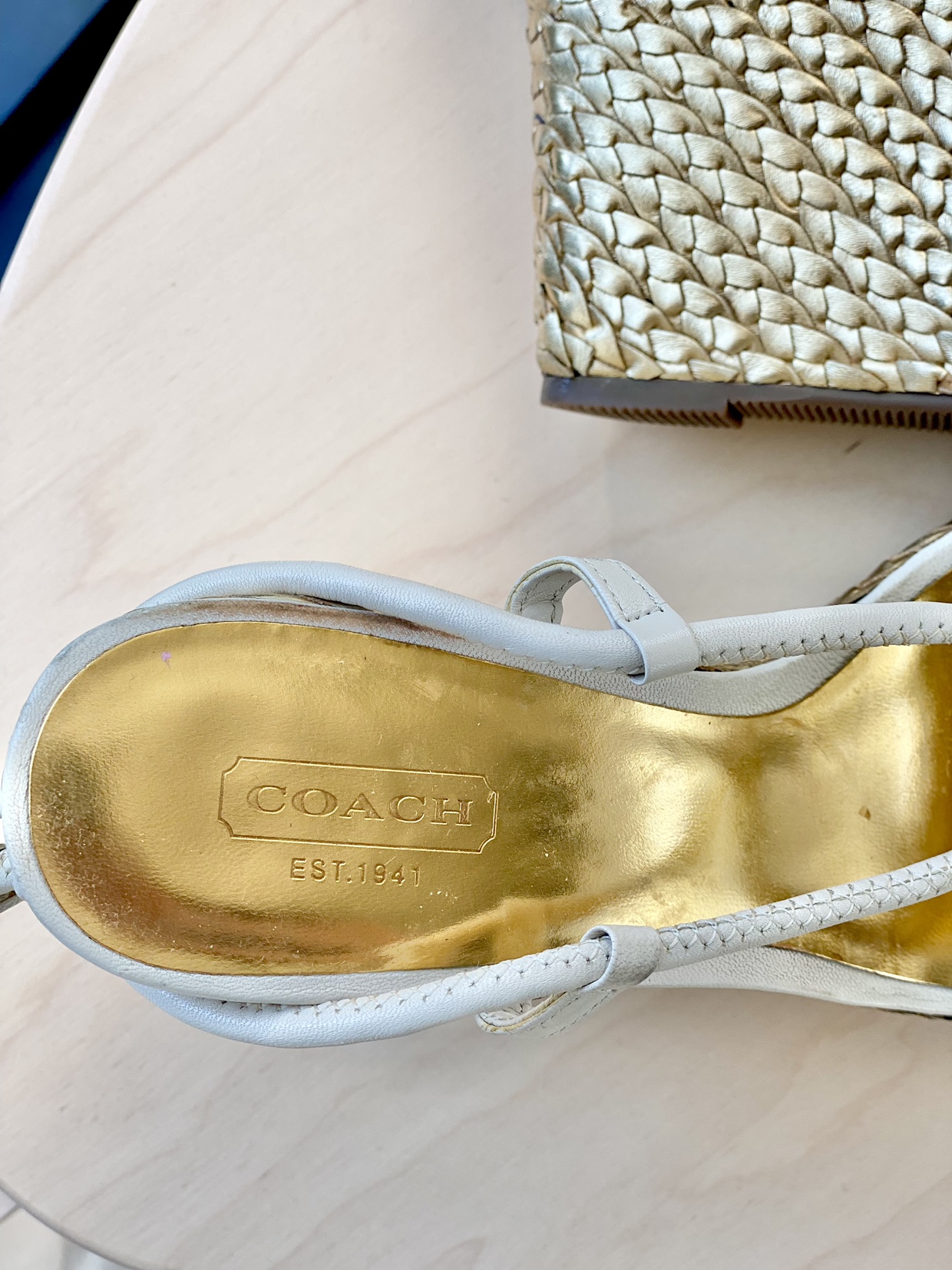 leather platform sandals image indicator(3)