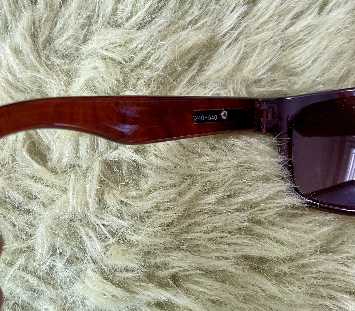 Sun Glasses image indicator(3)