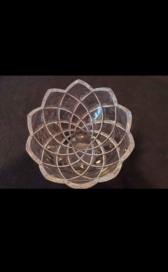 MIKASA BOWL Crystal Diamond Cut 9" inch Deep Flawless - photo 2