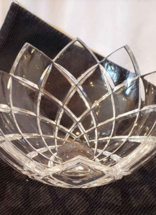 MIKASA BOWL Crystal Diamond Cut 9" inch Deep Flawless - photo 3