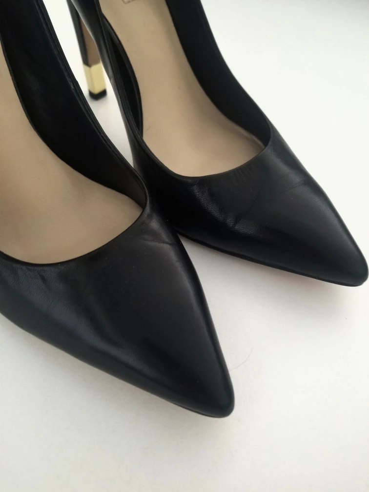 GUESS Stilettos High Heel Black Shoes w/ Gold Tip - size 6 image indicator(5)