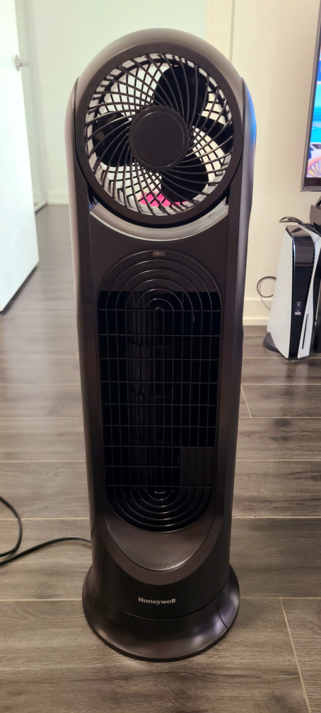 Honeywell TurboForce Tower Fan, 2-in-1 Fan thumbnail