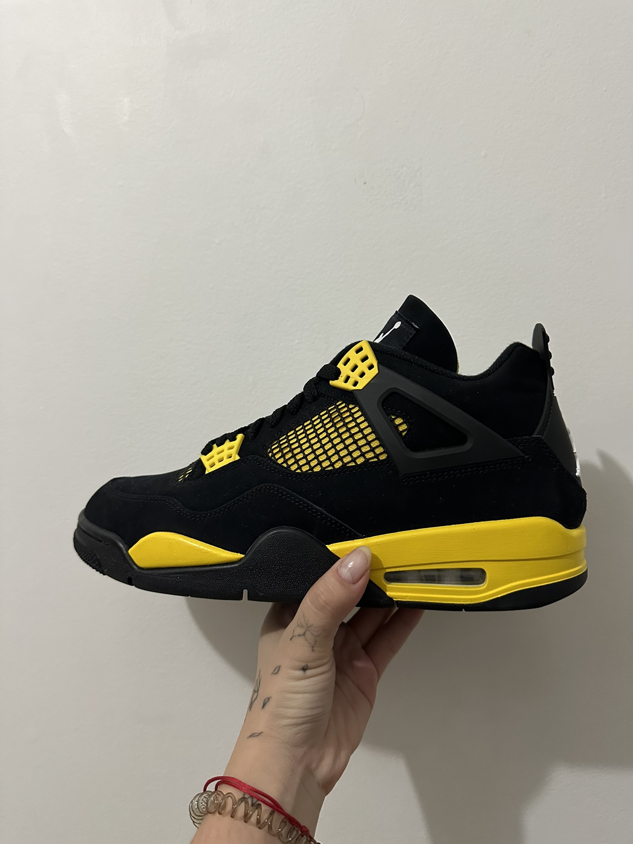 Jordan 4 Thunder VNDS size 10