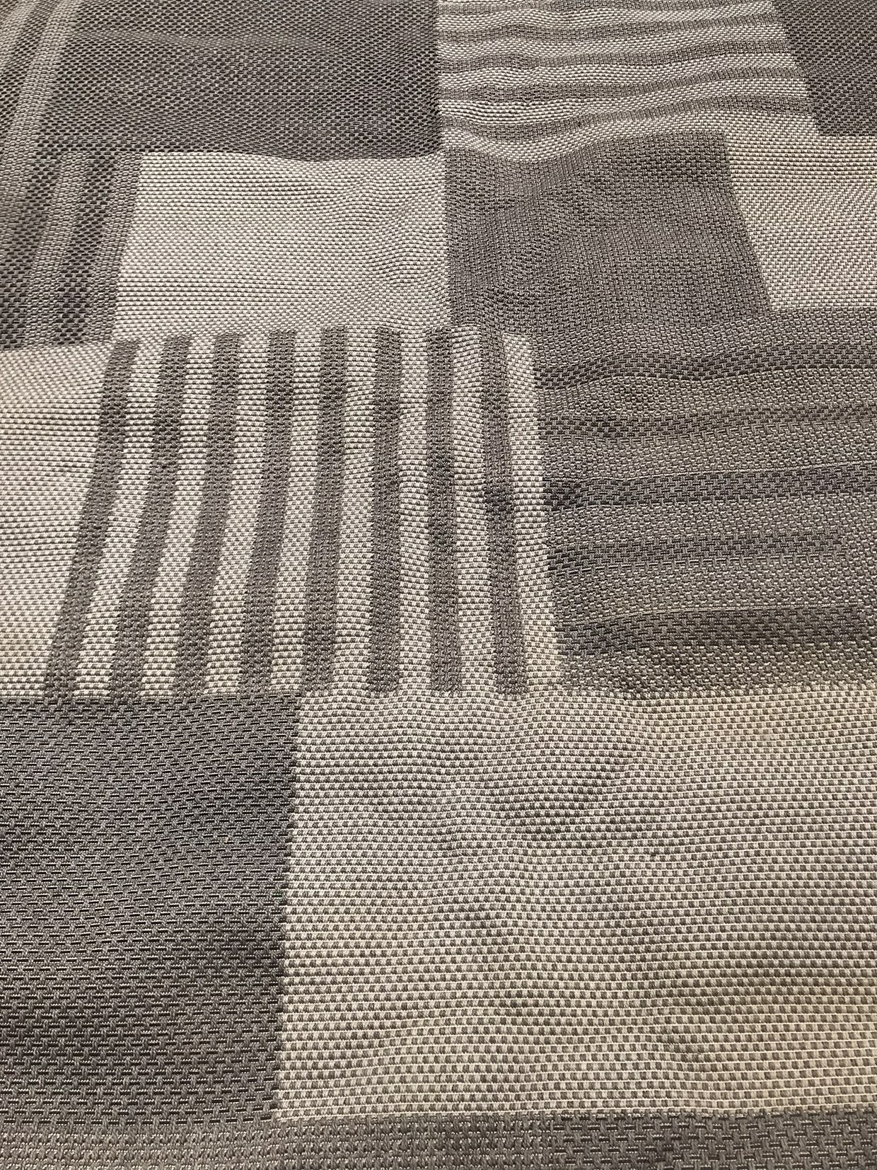 Outdoor Patio Carpet (Art Deco) - photo 4