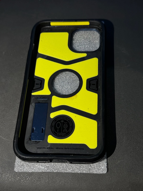 iPhone 13 Blue 128GB Good Condition w. Case image indicator(3)