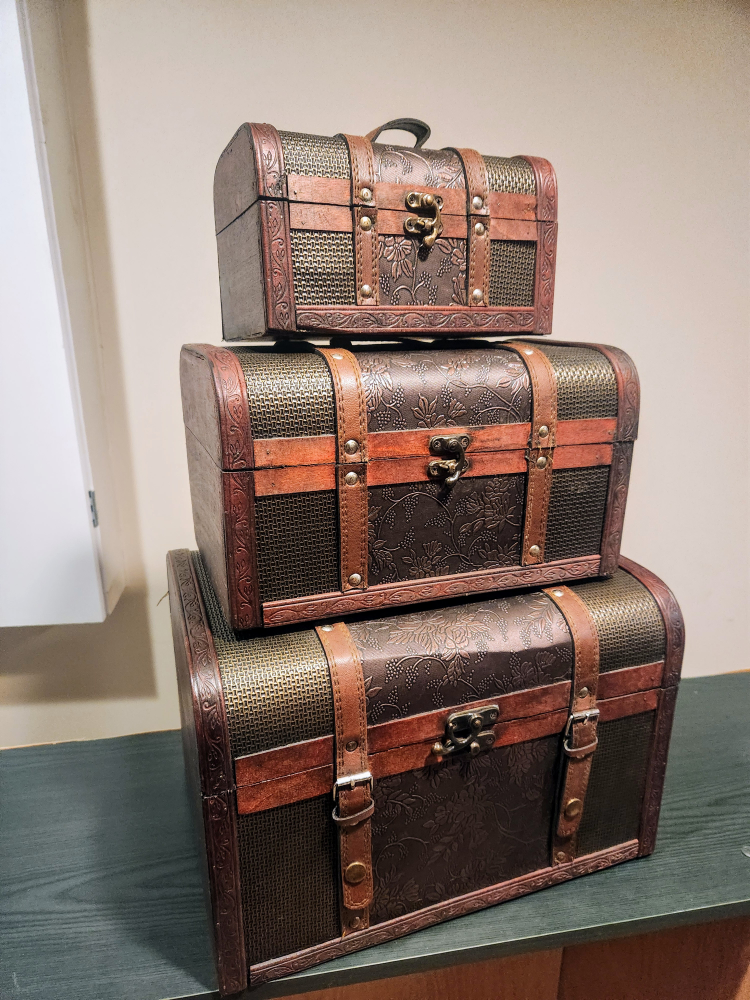 Antique Decorative Treasure Chest boxes- Set of 3 **NEW** - photo 2