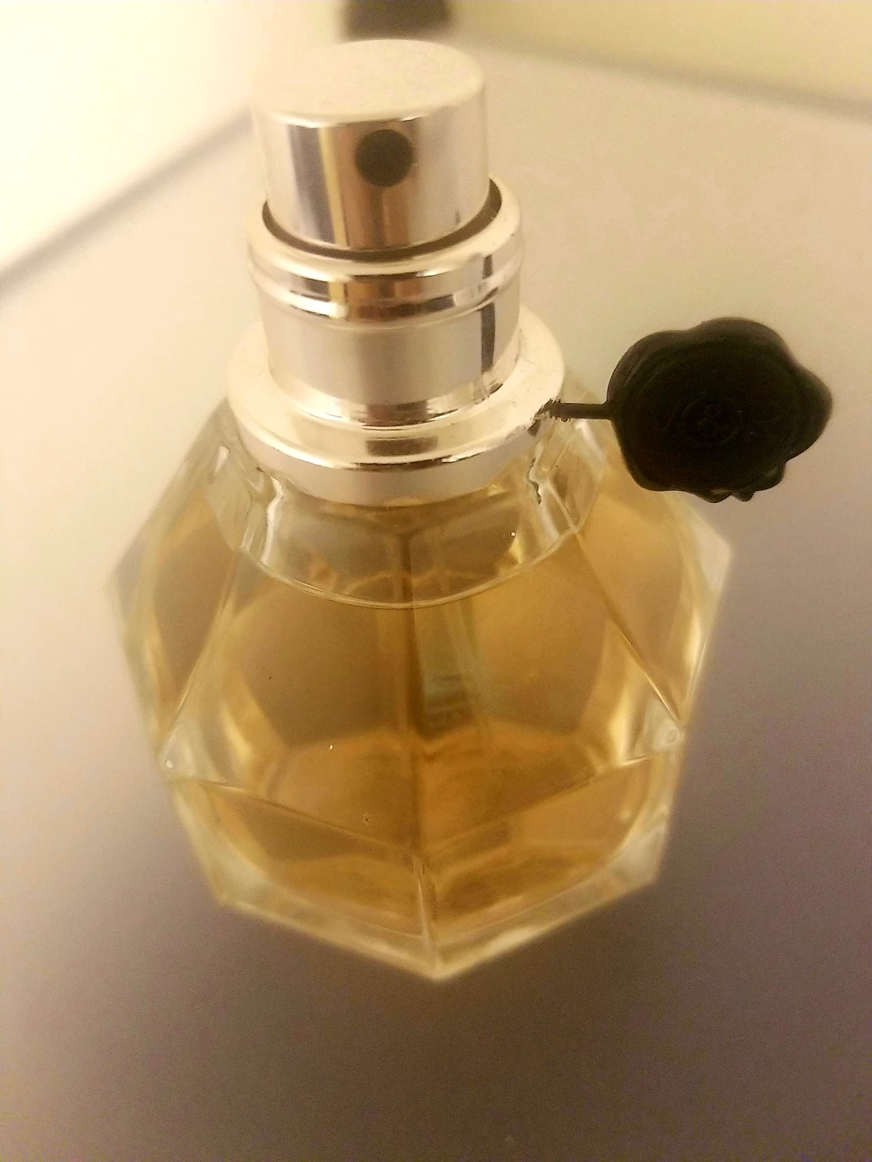 50ml victor rolf flowerbomb perfume thumbnail