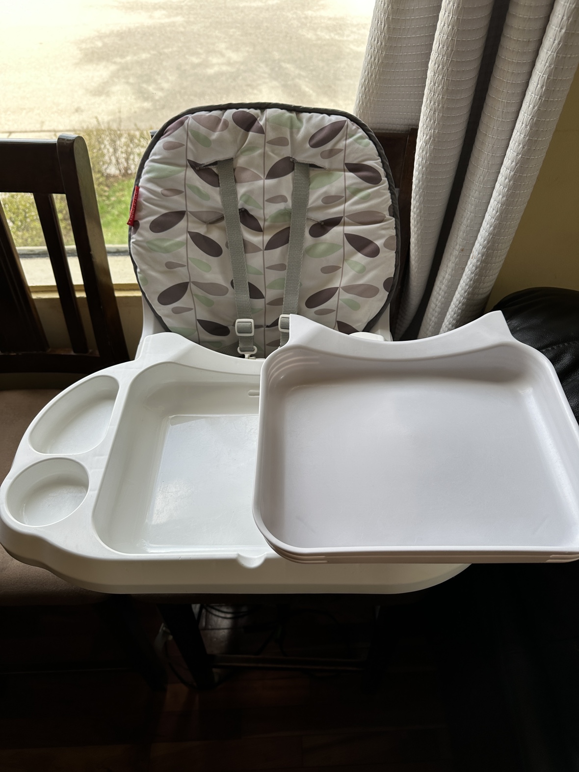 Fisher Price Space Saver High Chair - photo 2