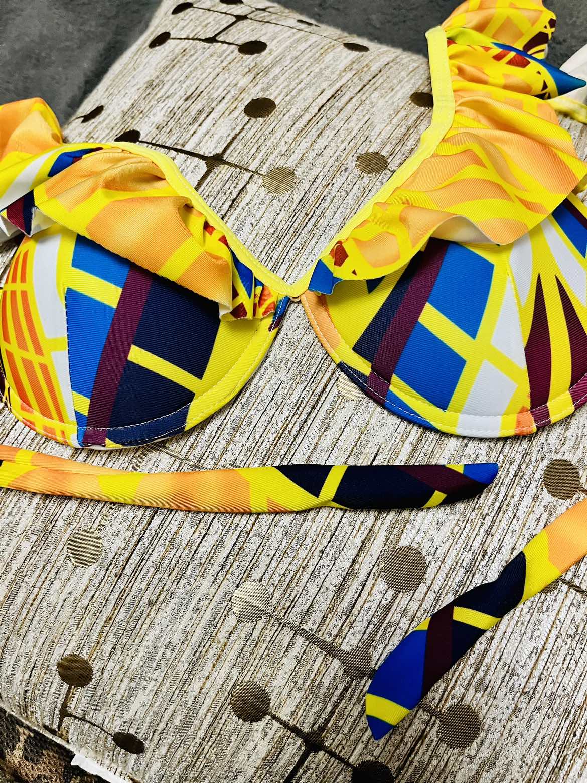 New Bikini Top (A/B) image indicator(2)