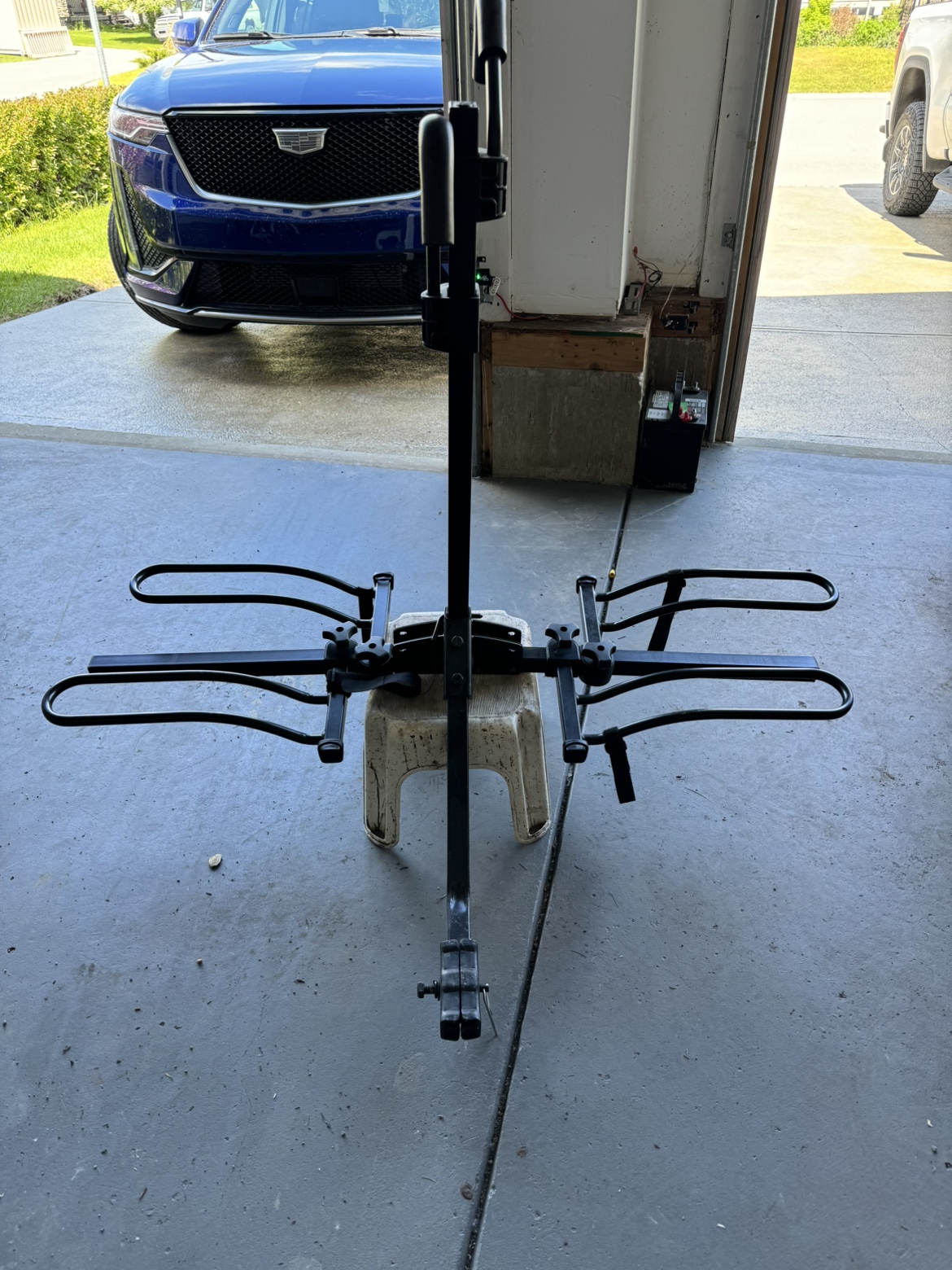 Double bike rack image indicator(2)