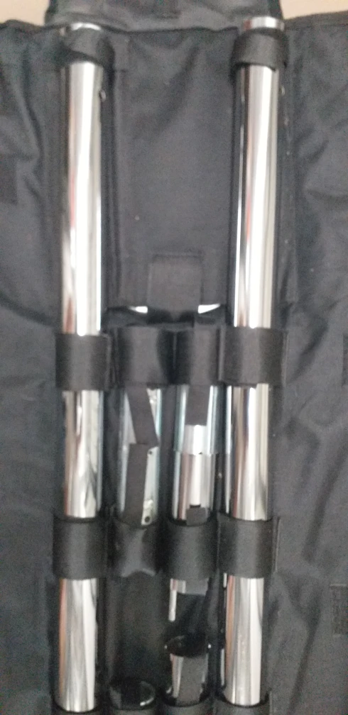 Kendra Wilkinson's sport pole image indicator(8)