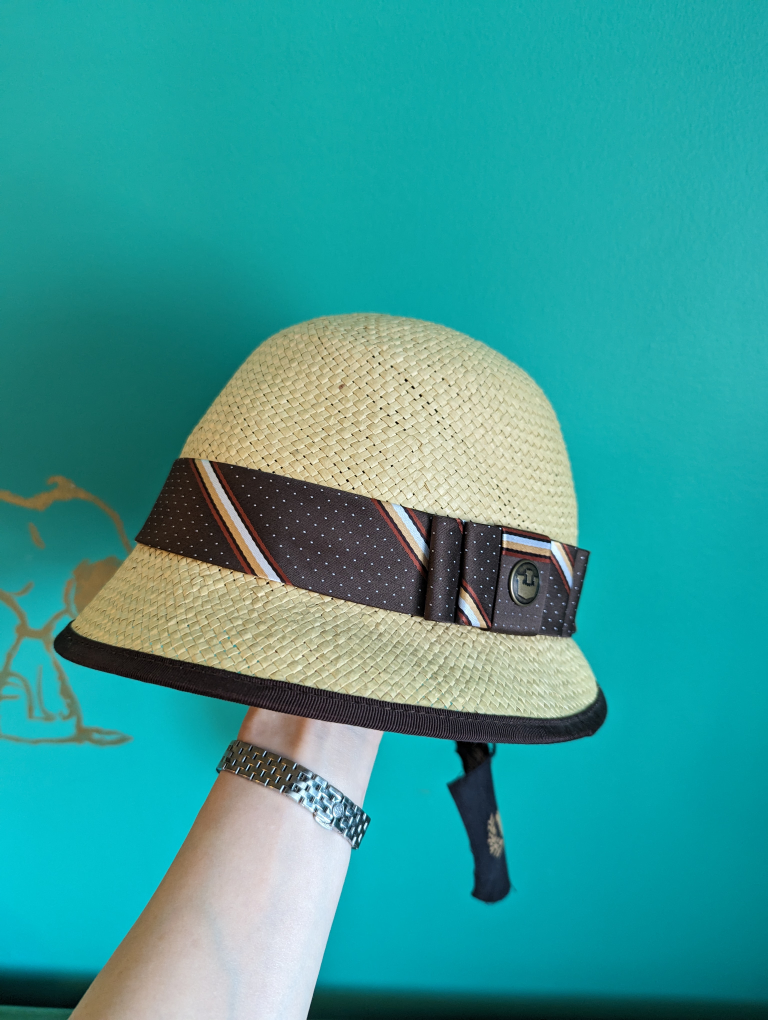 hat