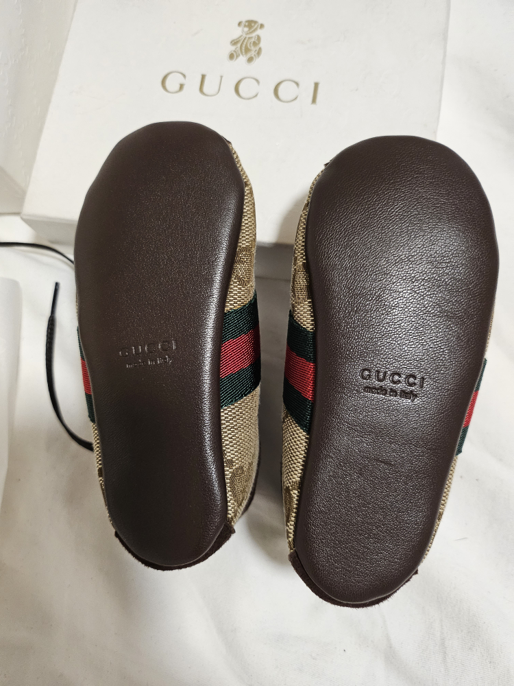 authentic gucci baby shoes image indicator(5)