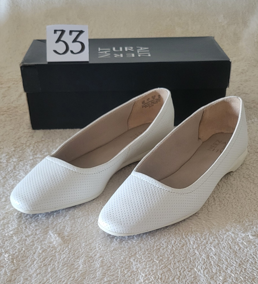 Naturalizer Women's Comfortable Shoes image indicator(5)