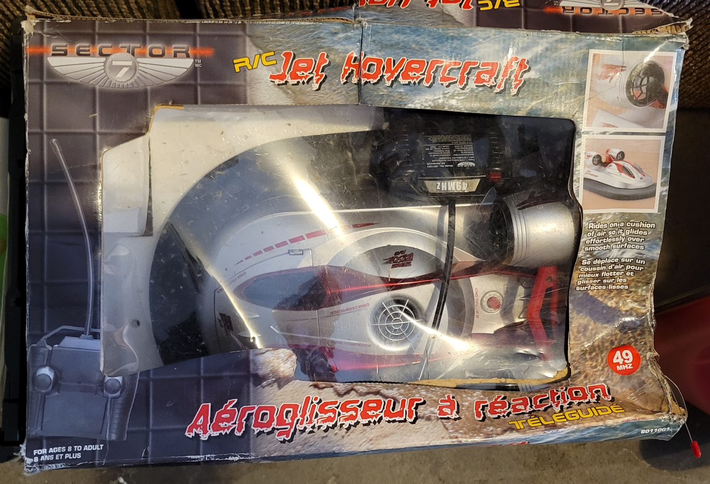🧡 R/C Jet hovercraft thumbnail