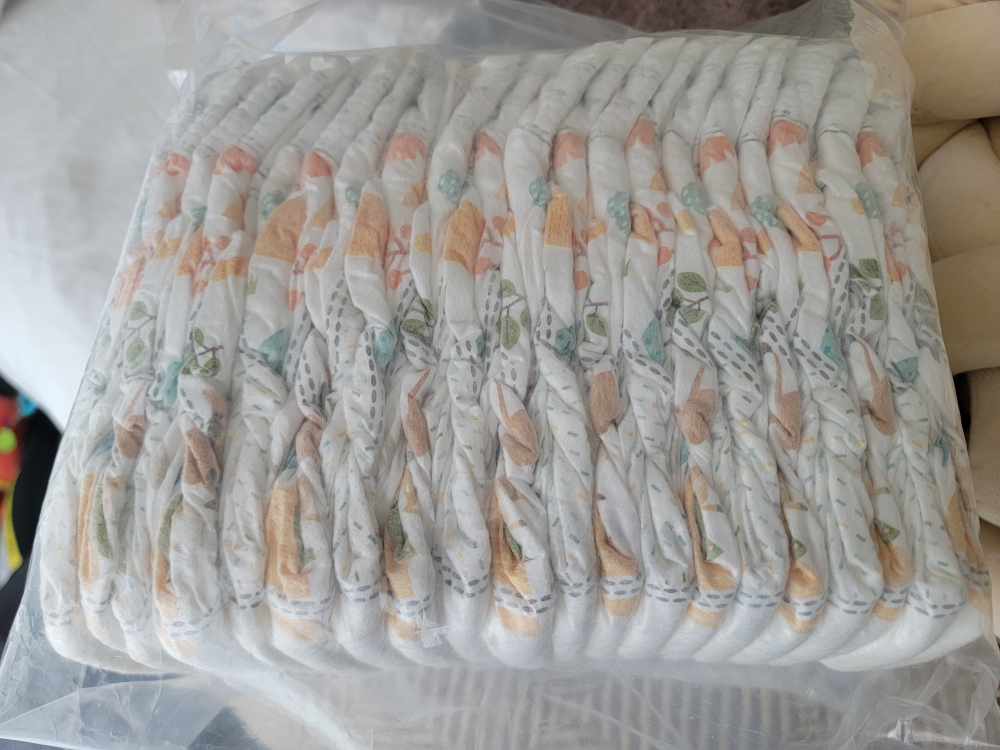 Huggies size 3- 60 diapers - photo 2