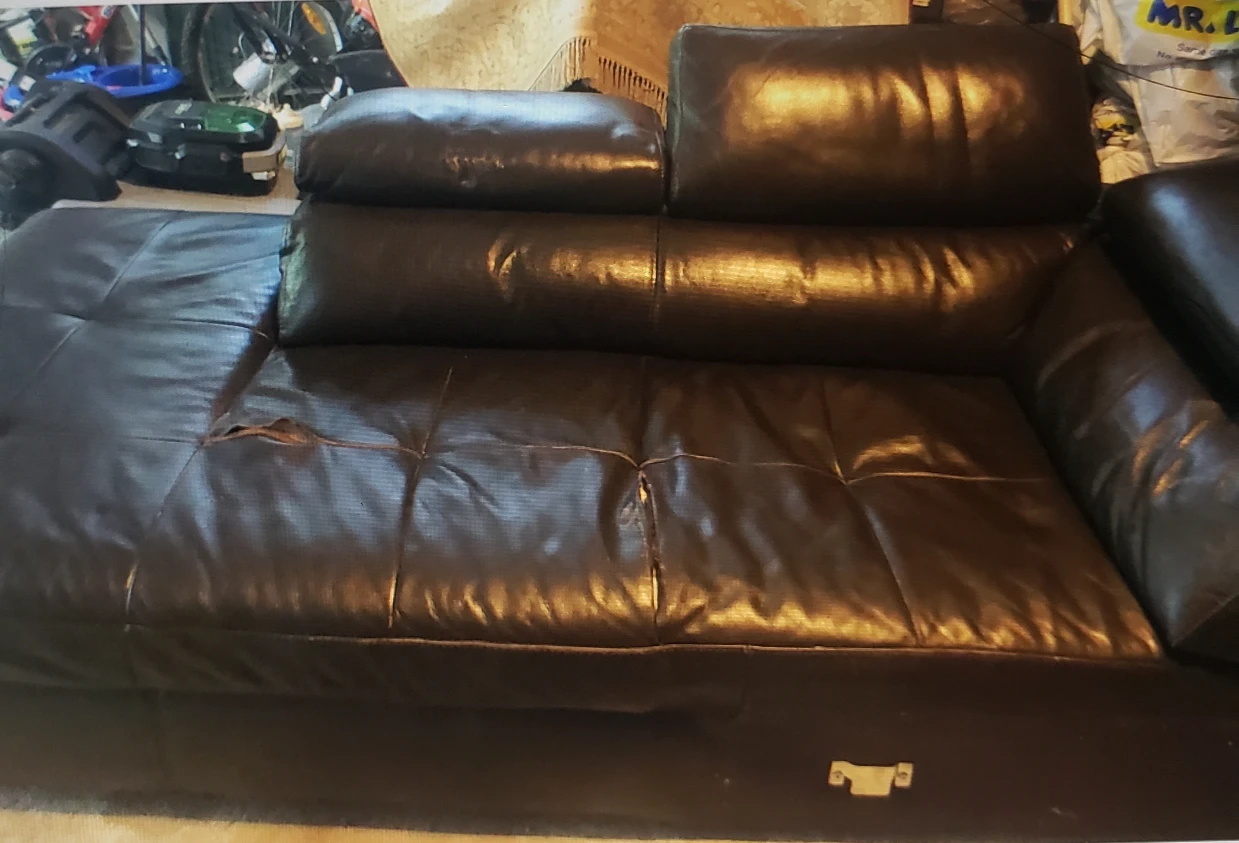 Ashley's sectionals leather sofa foldable 2 piece's - photo 4
