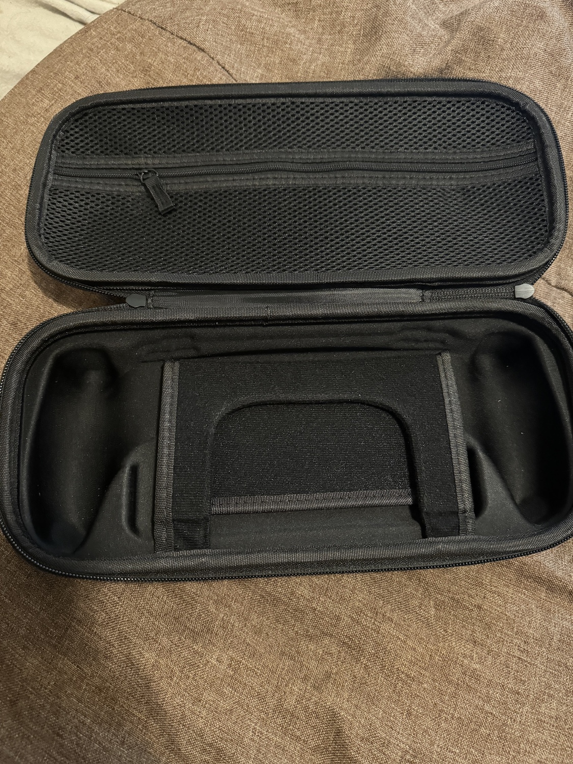 Play station portal with protective case and travel bag - photo 3