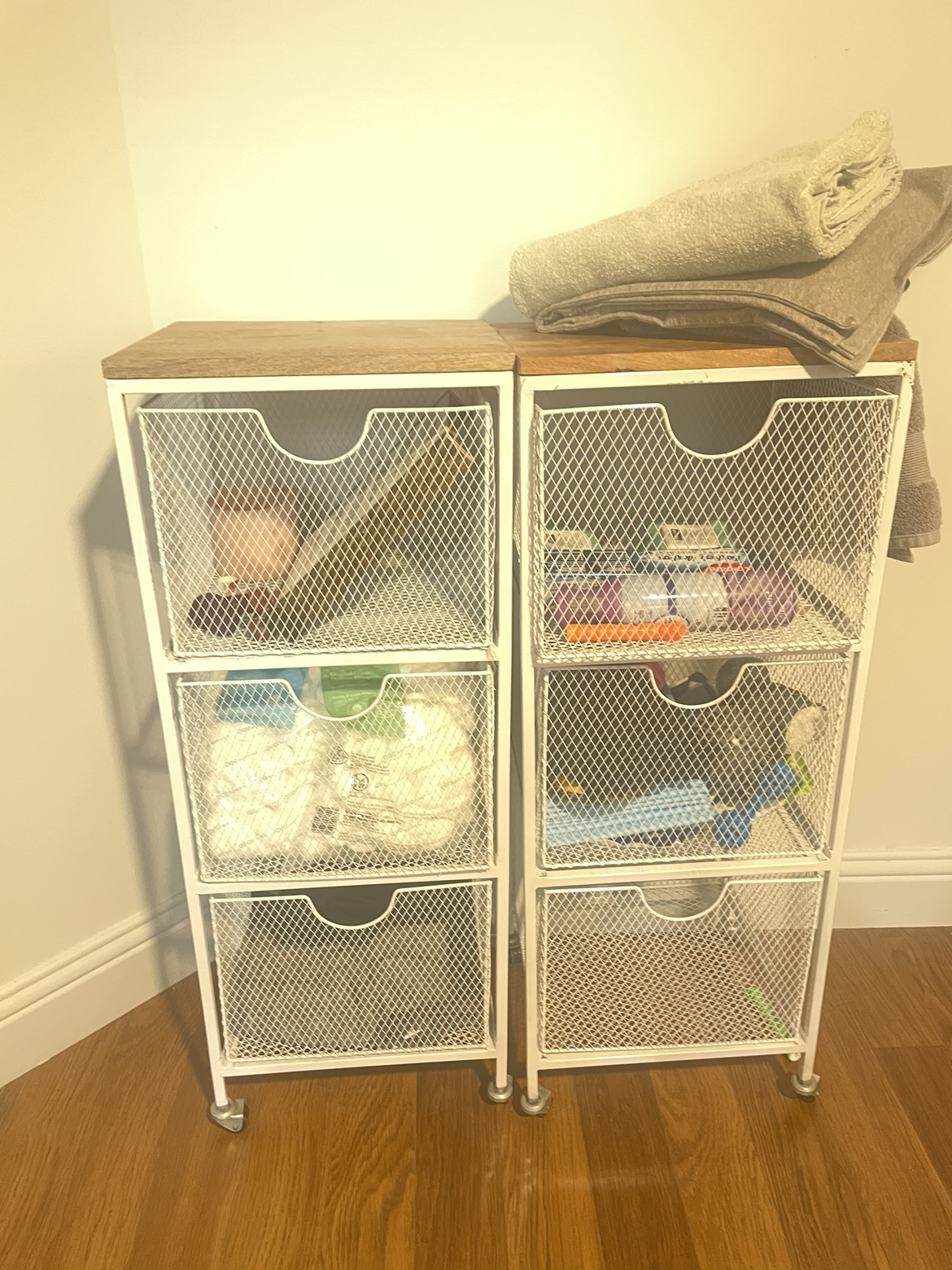 2 drawer sets three drawers each