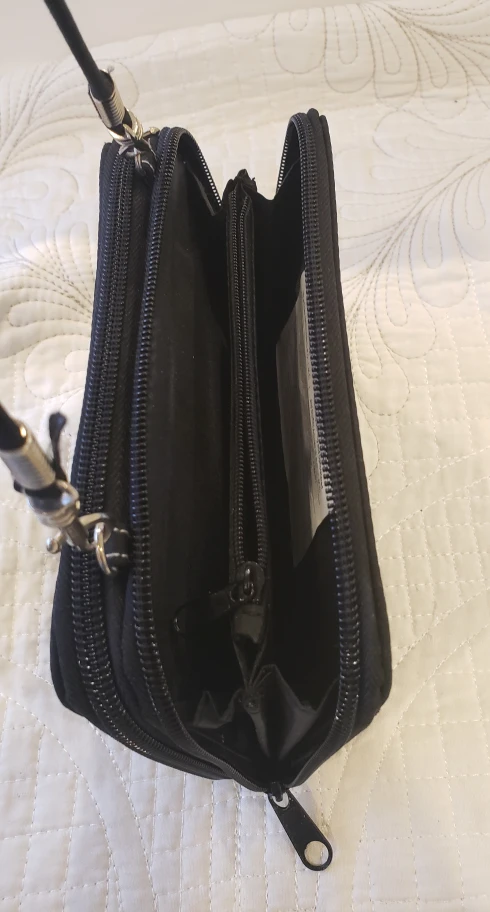 Small Crossbody Wallet image indicator(5)