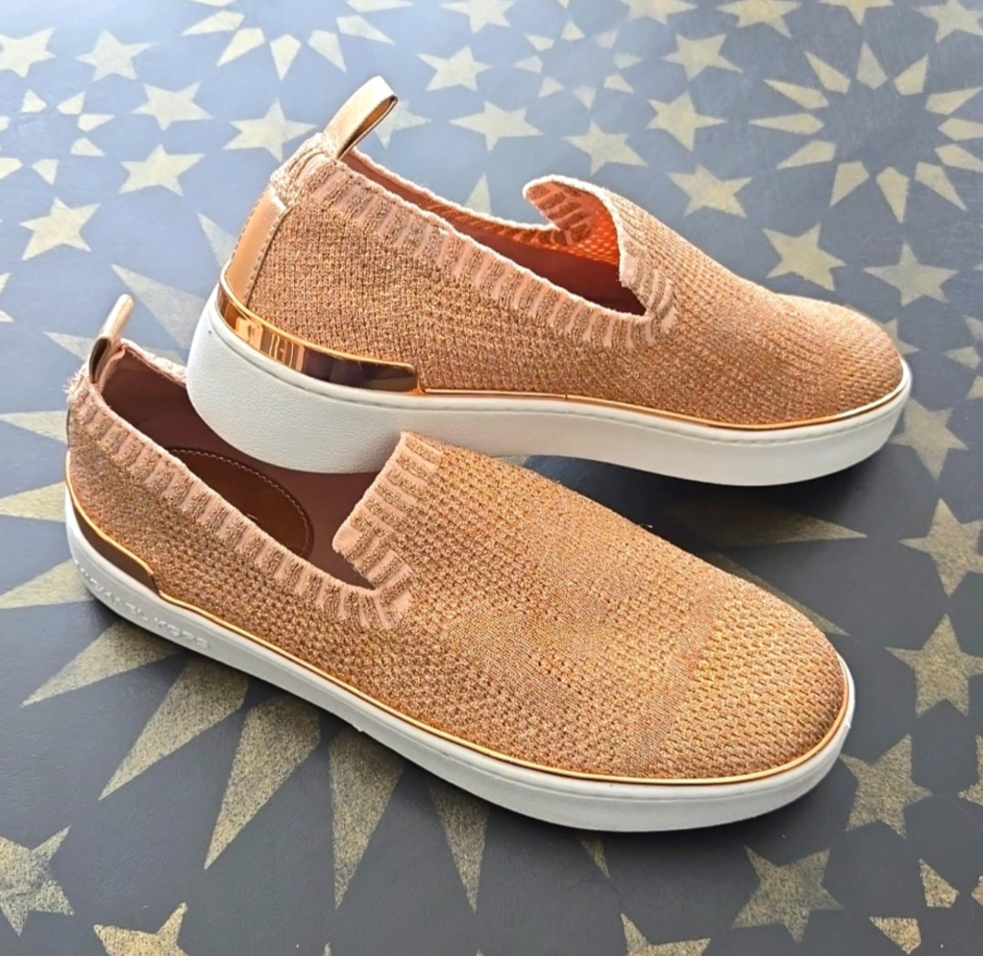 Authentic Michael Kors slip-on shoes size 6 thumbnail