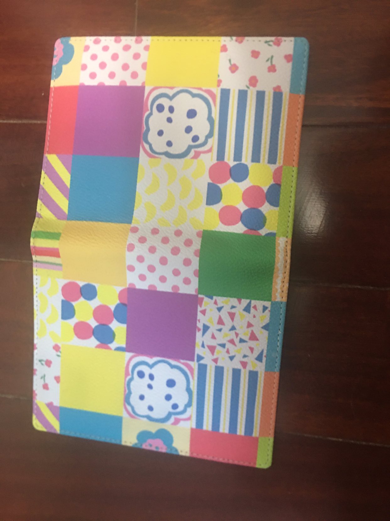 Passport Holder _ Women’s Wallet - photo 3