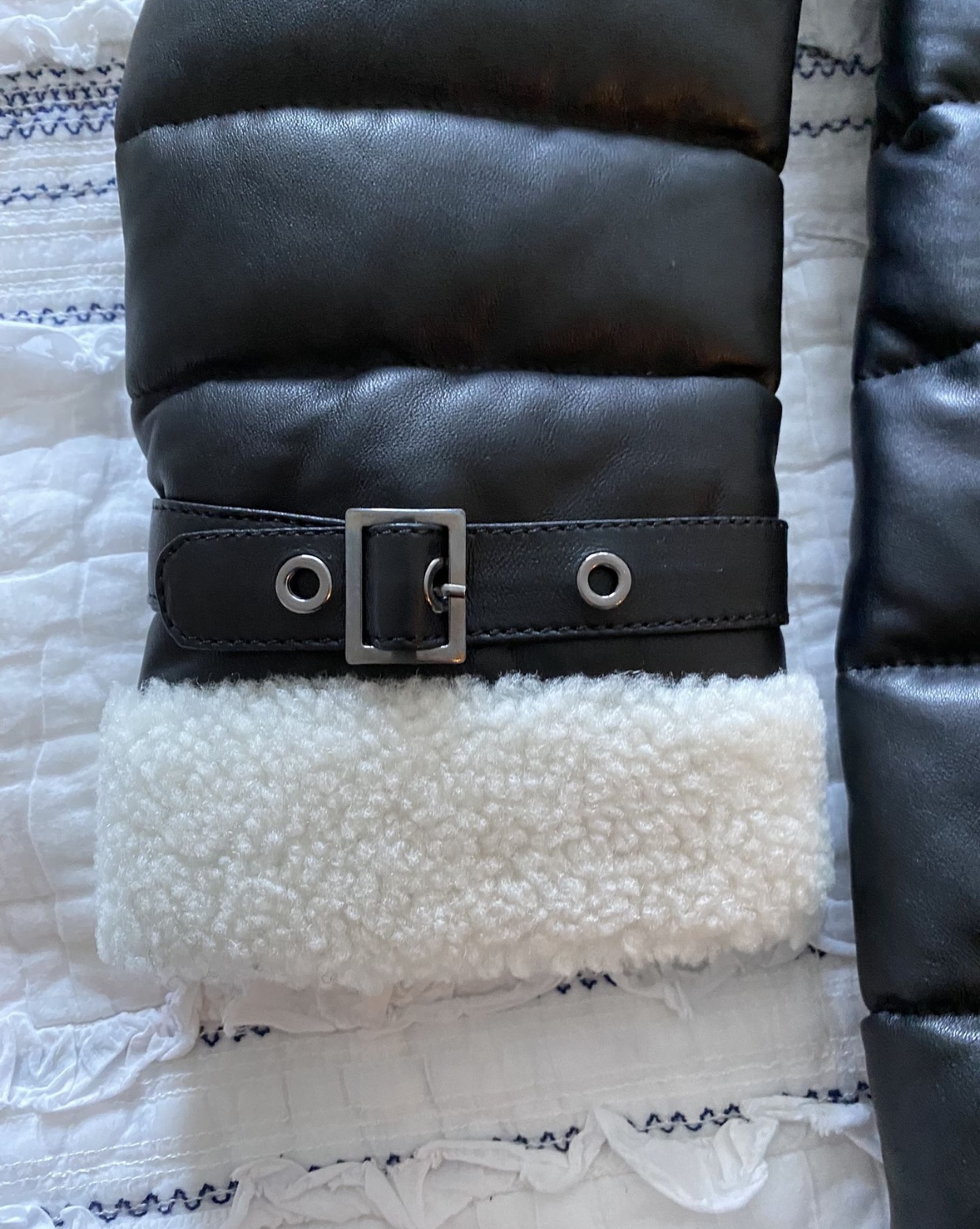 new insulated women's leather jacket image indicator(5)