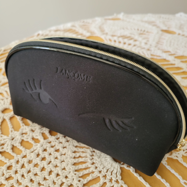 cosmetic bag thumbnail