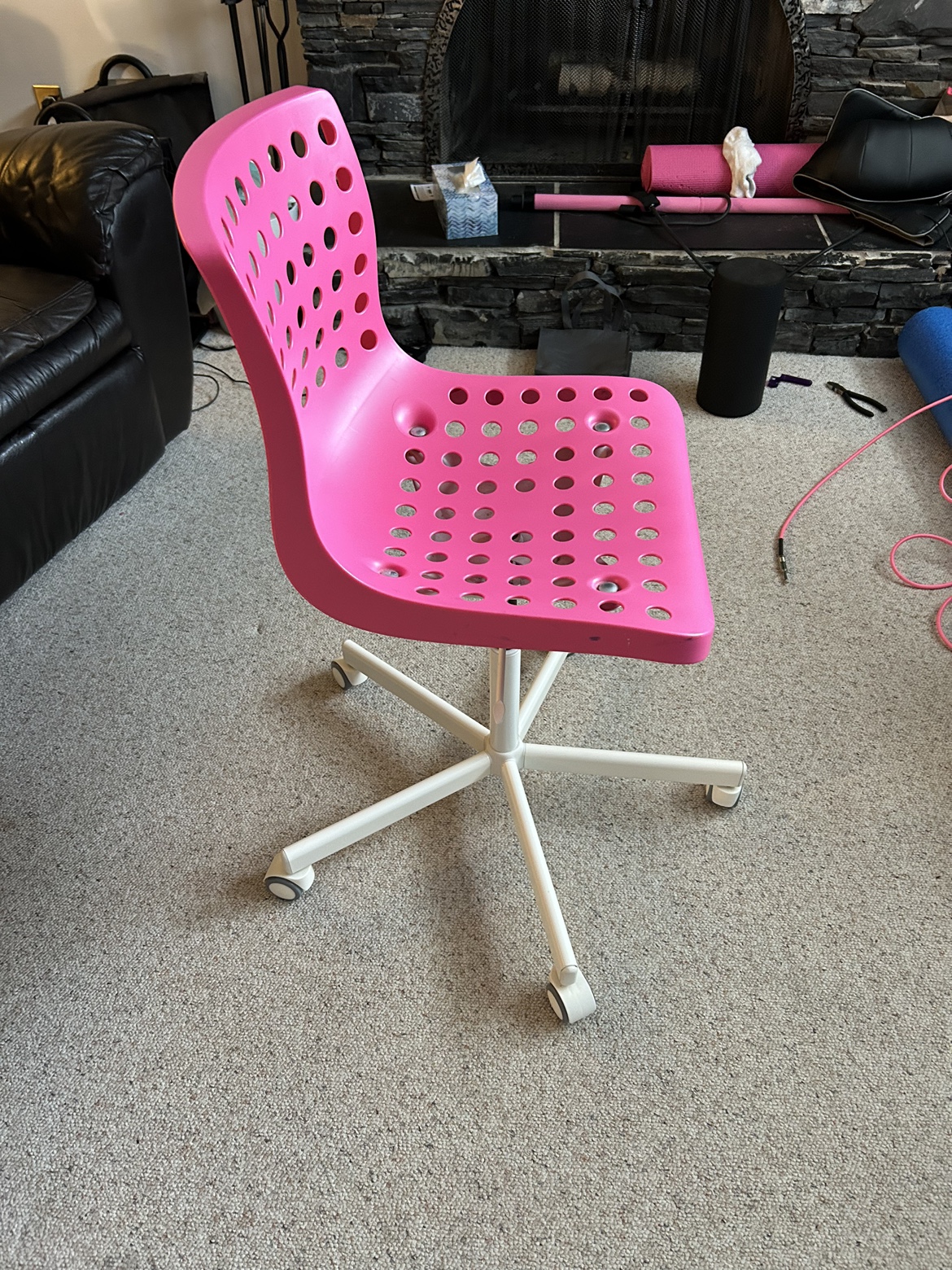 IKEA Pink Desk Chair - photo 4